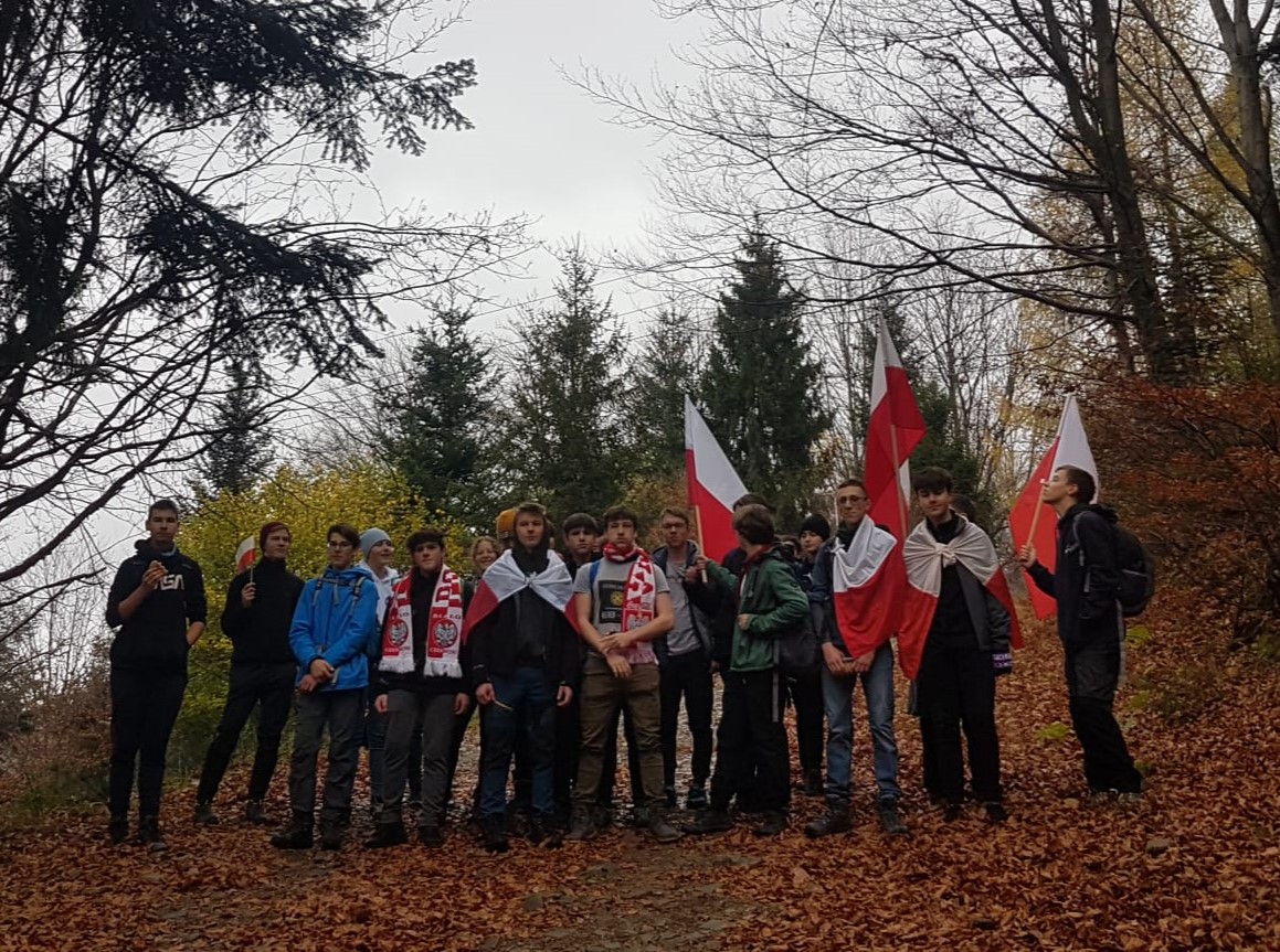 “Biało-czerwone wędrowanie” 2022